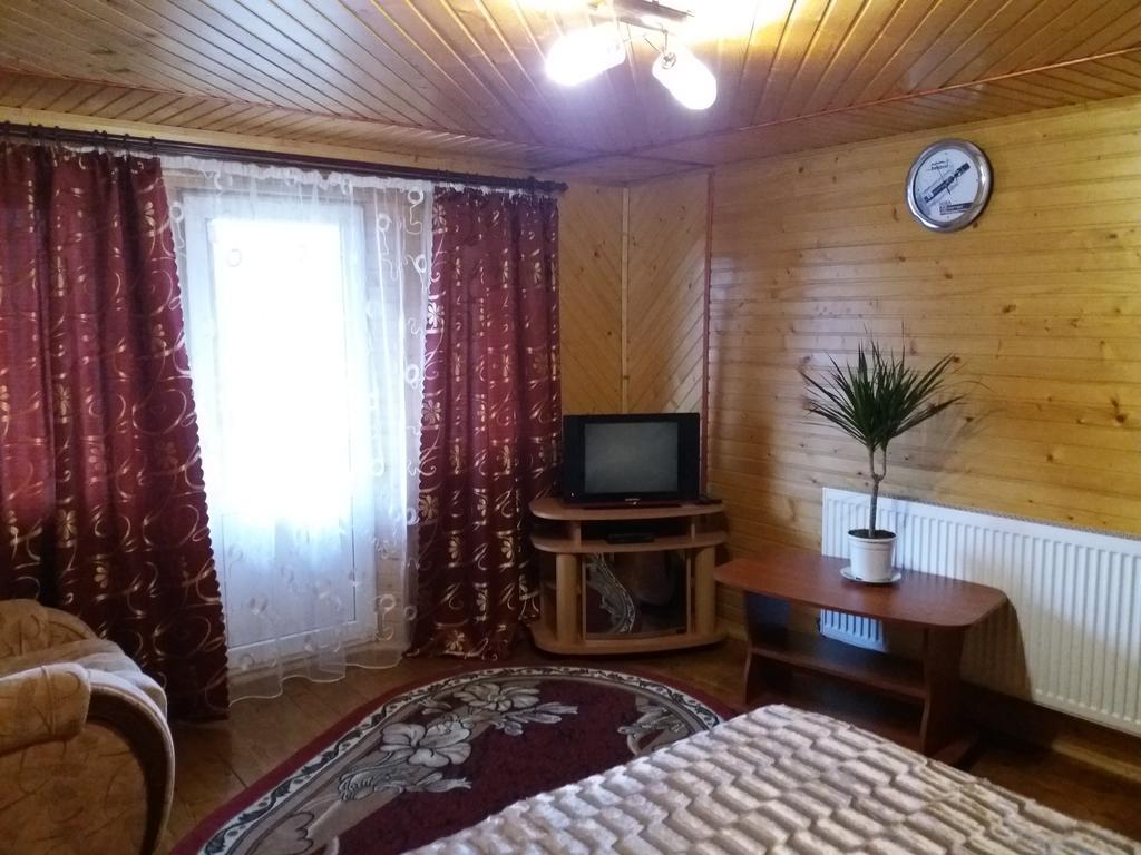 Отель Bee House Буковель Экстерьер фото