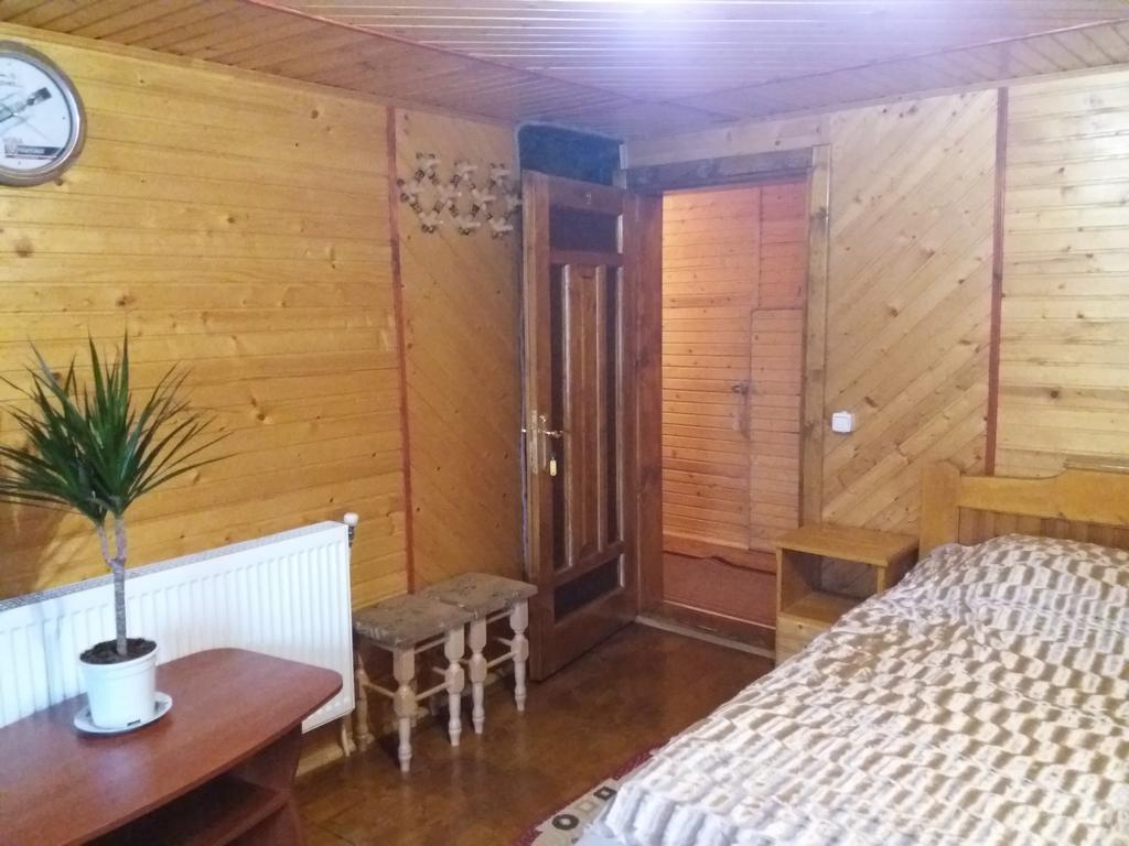 Отель Bee House Буковель Экстерьер фото