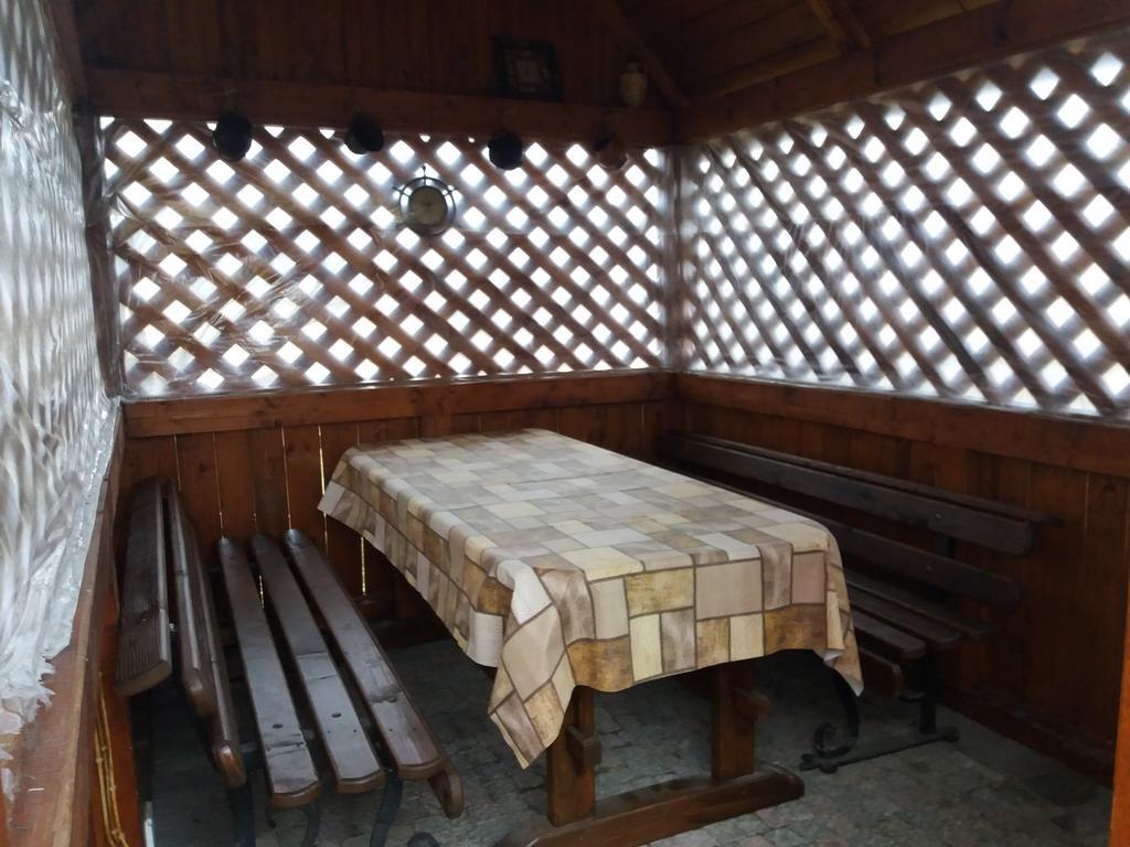 Отель Bee House Буковель Экстерьер фото